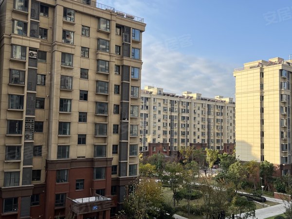 无锡惠山堰桥悦湖花园新上公园悦府 2100月精装三室 干湿分离 押一付