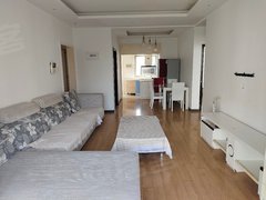 曲靖麒麟南市区阳光花园旁吉象园，85平，三室，带家具，出行方便出租房源真实图片