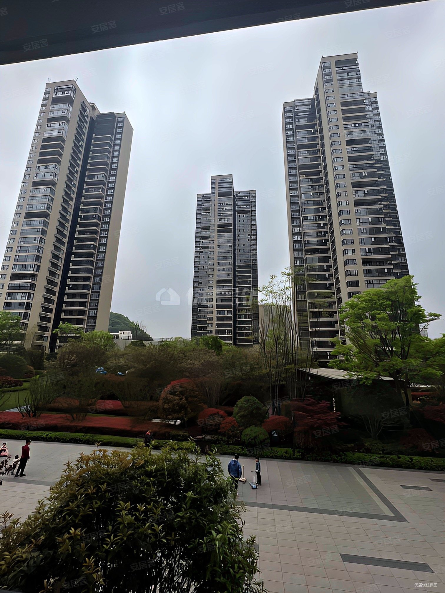 万科理想城e区高层