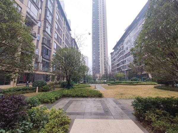 长沙岳麓雷锋大道金辉优步花园麓谷企业广场  金辉优步花园  复式三房