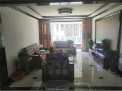 兴安盟科尔沁右翼前旗乌兰河路出租热电世纪佳苑 电梯四楼 三室一卫 精装修 拎包入住出租房源真实图片