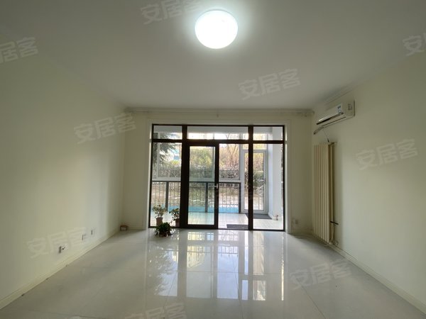 【多图】龙泽山庄,浮山前租房,一楼带大院子 龙泽山庄 空房三居 干净