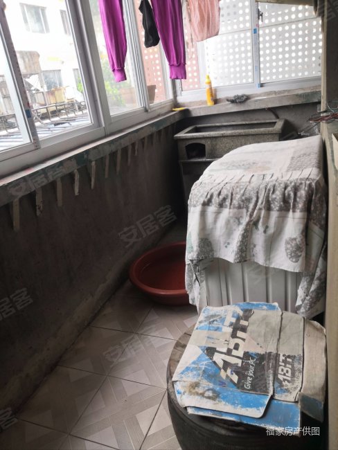 糖烟酒广达宿舍