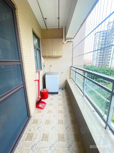 锦龙湾畔花园三房两厅南北通透生活便利配套成熟楼龄新