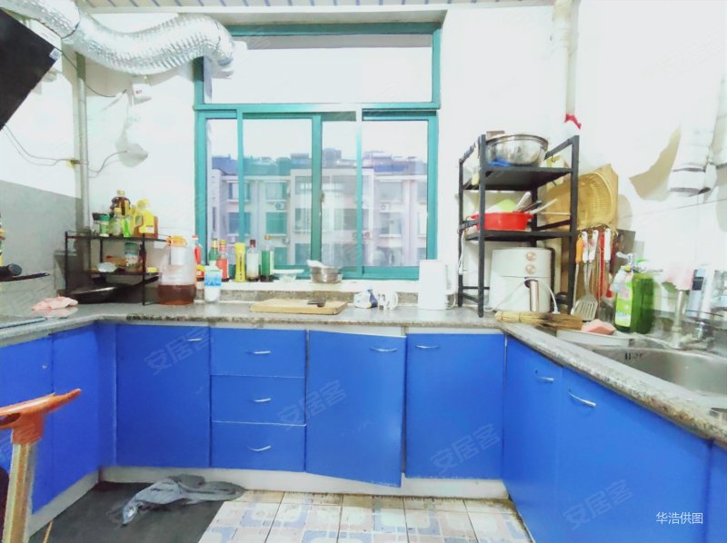 化纤厂路新馨家园紧靠地铁7号线地铁口一梯两户南北通透