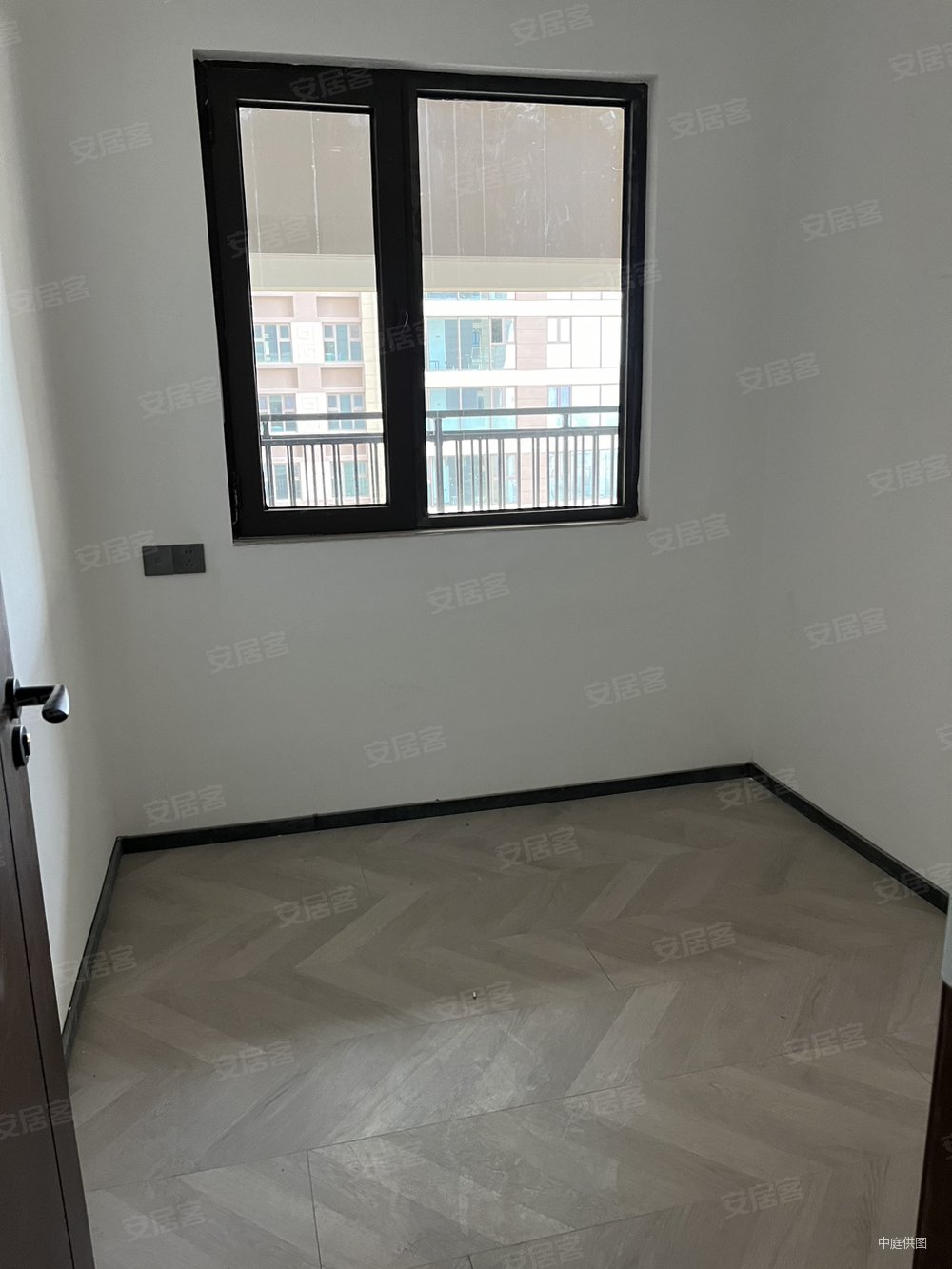 碧桂园珑悦天宸3室2厅2卫110㎡南北82万