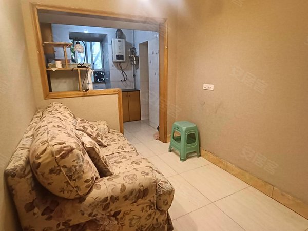 重庆南岸南坪温馨南苑万达 一室 1000元出租房源真实图片