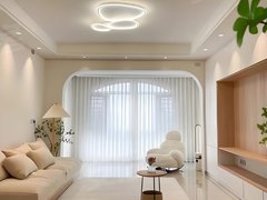 临海古城崇和门广场年轻人都喜欢的装修，世纪花城甜美简约风一室出租房源真实图片