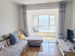 青岛城阳高新区1750!世茂公园美地套二空调,东西齐全,拎包入住,看房方便出租房源真实图片