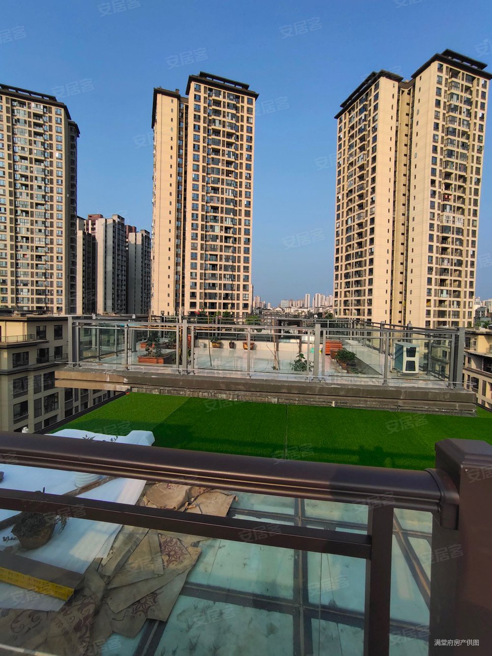 俊豪潼樾府4室2厅2卫132.29㎡南北116万