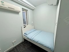 重庆渝北汽博中心气博中心轻轨站附近 叠彩城可短租一个月 押一付一 多少看房出租房源真实图片