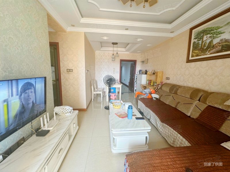 熙街熙都会3室0厅1卫80㎡南64.8万