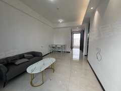 厦门同安城南乐海旁 城南brt 保利天汇 两室两厅一卫 拎包入住出租房源真实图片