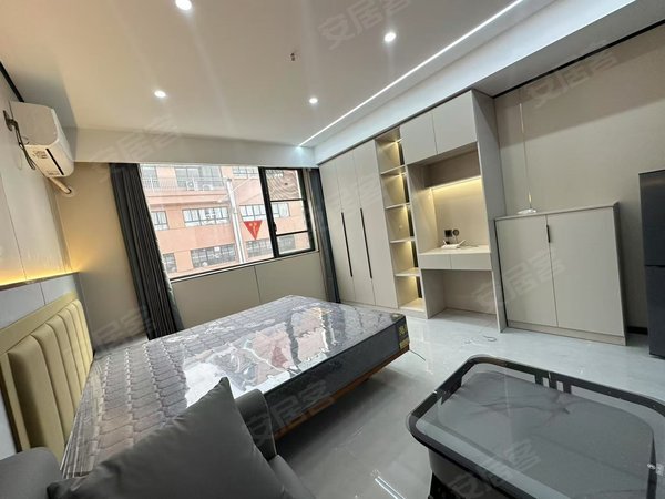 金华东阳东阳江北西范小区山口小区 西范小区附近单间 一室一厅 都有随时看房出租房源真实图片