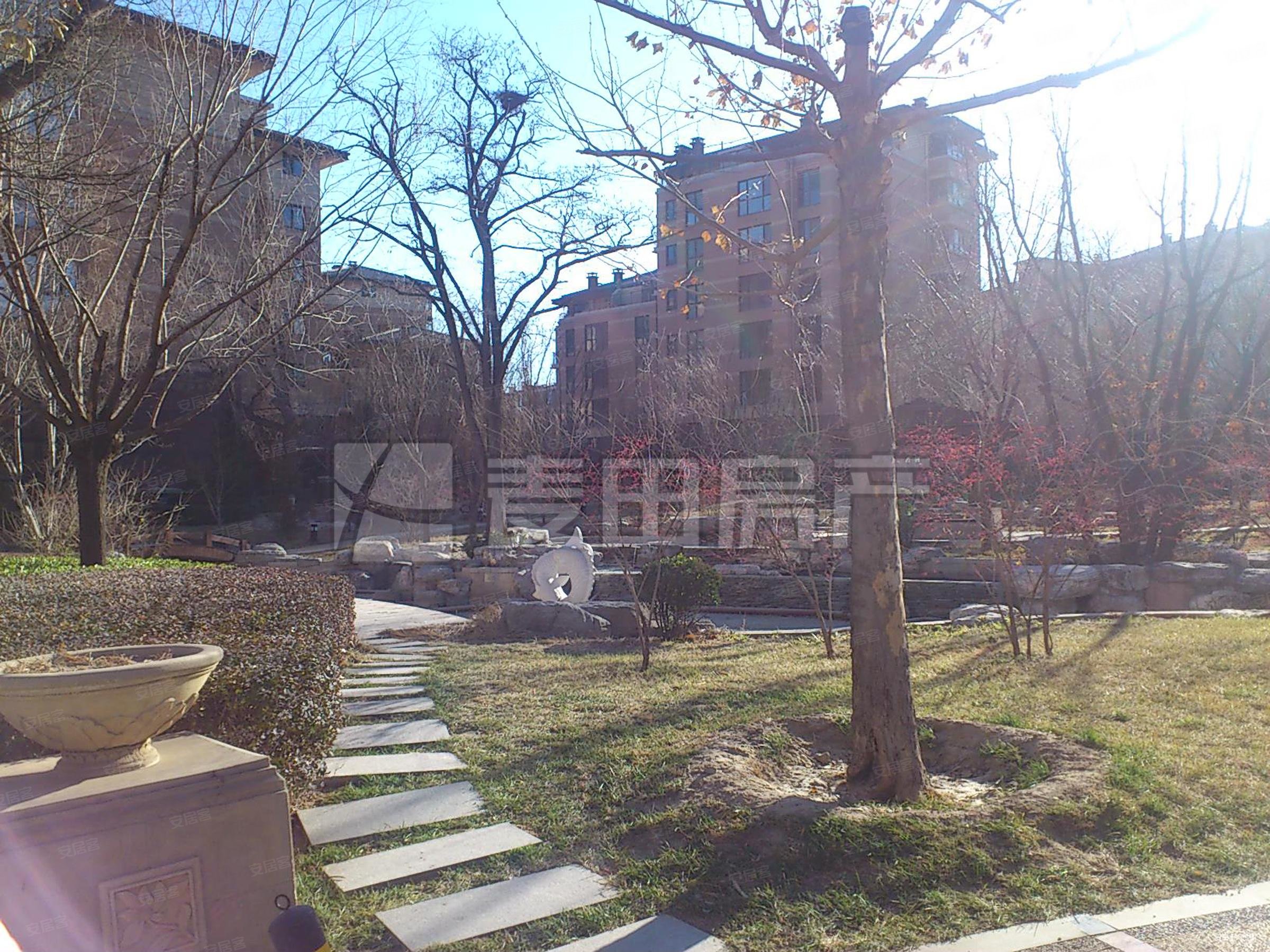 亿城西山华府珑园4室2厅2卫169.3㎡南北2350万