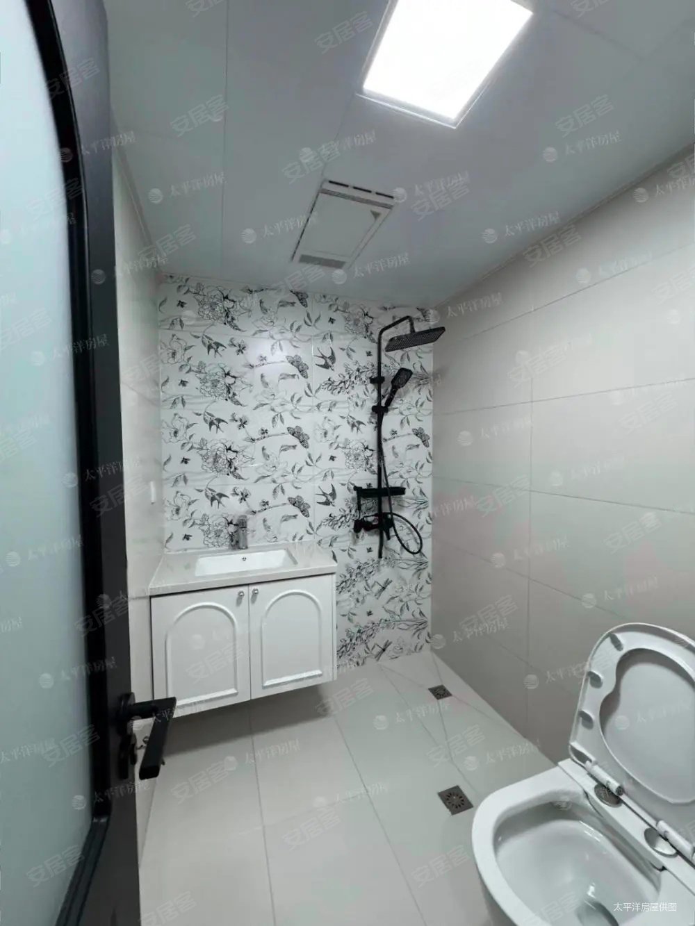 静安世纪花苑2室2厅2卫95㎡南北467万