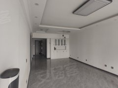 西安灞桥半坡立交半坡国际广场 3室2厅1卫  电梯房 精装修104平米出租房源真实图片