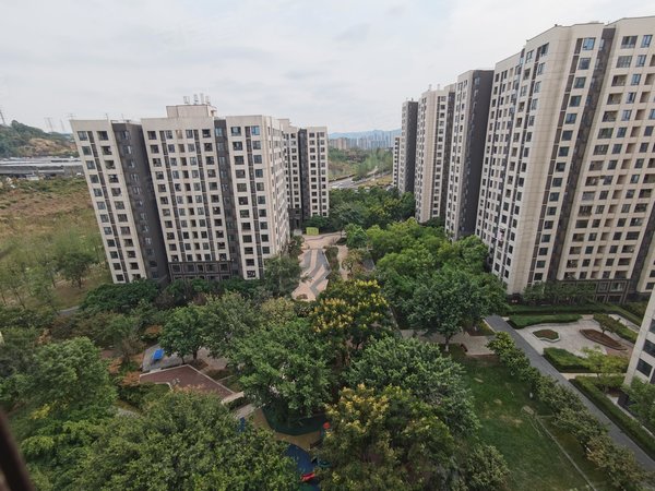 重庆江北石马河万科悦湾(北区)万科物业二手房 中庭 住家装修 出租 b