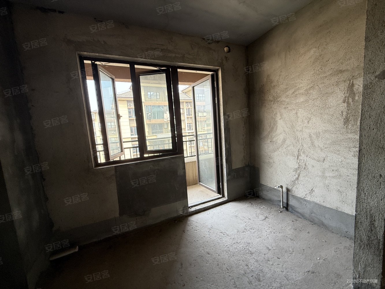 碧桂园磁湖半岛3室2厅2卫125㎡南北58万