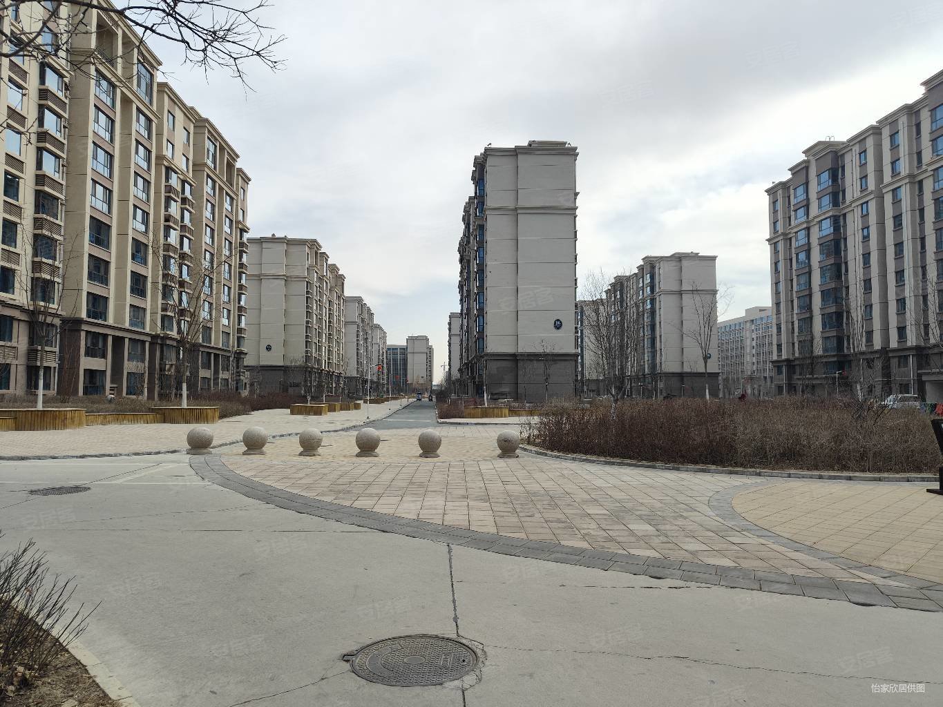 综保名苑四室两卫148平双阳台南北通透小高层近保税局环境优美