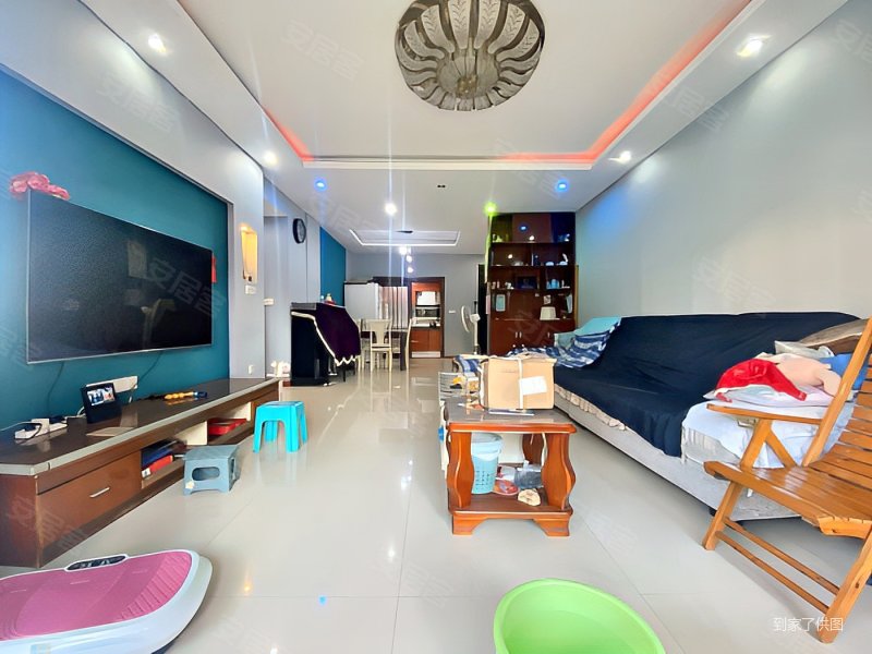 祥和如意居3室2厅2卫142㎡南北106万