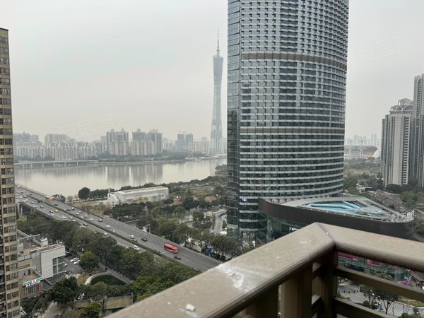 【多图】猎德花园,珠江新城东租房,都市土豪小区 精装修3房2卫 南向望