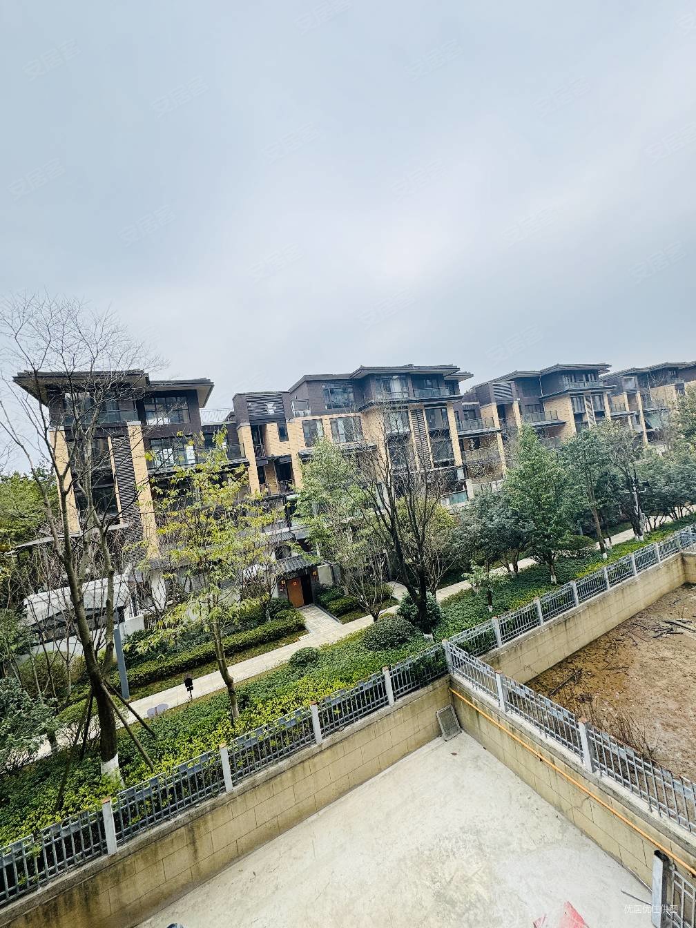 中铁阅山湖c组团