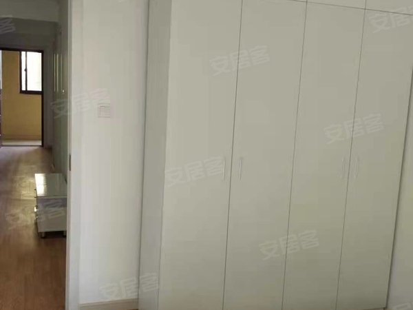 镇江句容宝华小学京东紫晶京东紫晶 3室2厅1卫出租房源真实图片