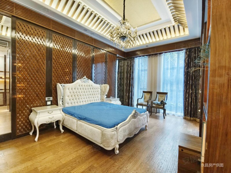 海珀兰轩购物方便豪华精装出行方便满二医疗配套成熟