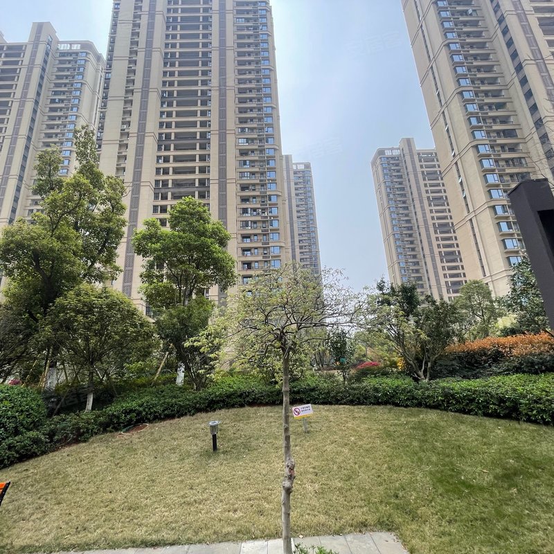 【绿地国际博览城博翠, 绿地国际博览城博翠小区详情,房价走势,房源