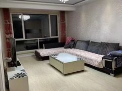 辽源龙山龙山城区年租 金鼎水岸 电梯9楼带阁楼,楼下93平楼上60平,家电齐出租房源真实图片
