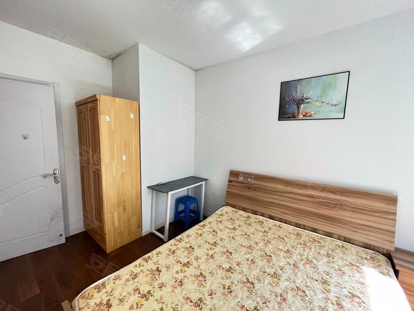 苏州高新区枫桥金地名悦金地明悦 名悦雅苑 飘窗 佳世达 木桥公寓