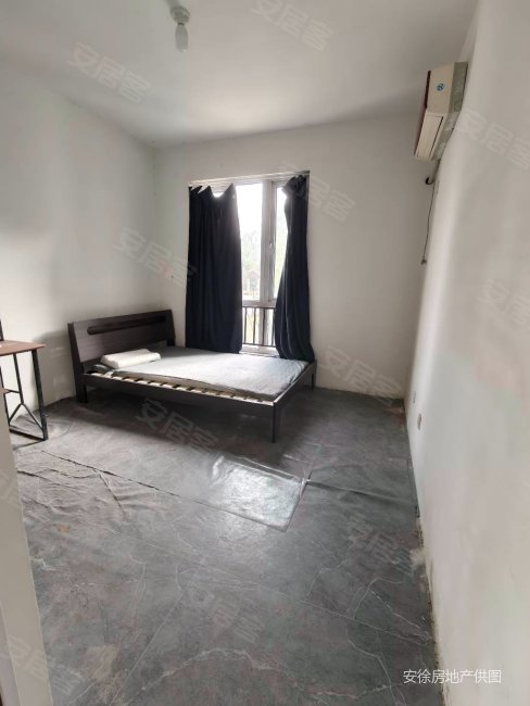 303平!带地下室.价格能谈!