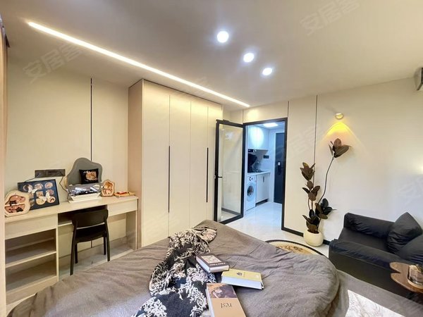 金华东阳东阳江北新庄小区新庄 甘井木雕城轻轨站水元素精装修轻奢风单间价格实惠拎包入住出租房源真实图片