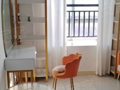 凉山西昌西客站西城 袁家山锦苑  套一精装  电梯空调房  拎包入住出租房源真实图片