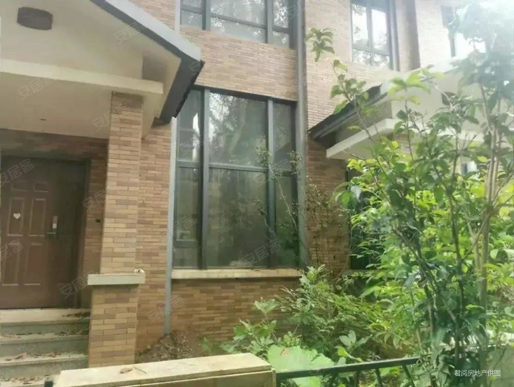 奥林匹克花园别墅次顶层采光观景好双卧客厅朝南南向面