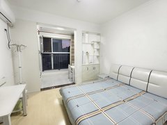 乳山银滩长江路银滩高档小区 金鼎银龙湾 电梯南向一居室 门口夜市大集可短租出租房源真实图片