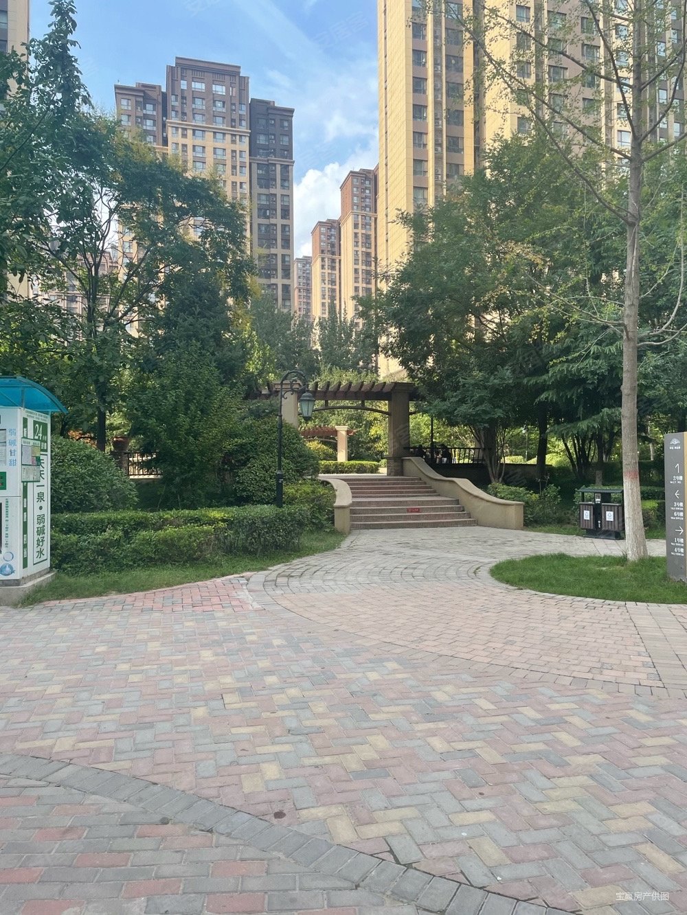 西安房产网>西安二手房>浐灞二手房>十里铺二手房>罗马嘉园>