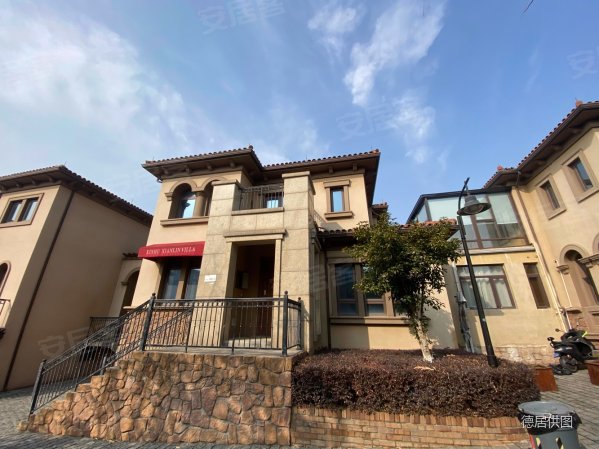 新湖仙林翠谷宝华山下山景别墅环境优美