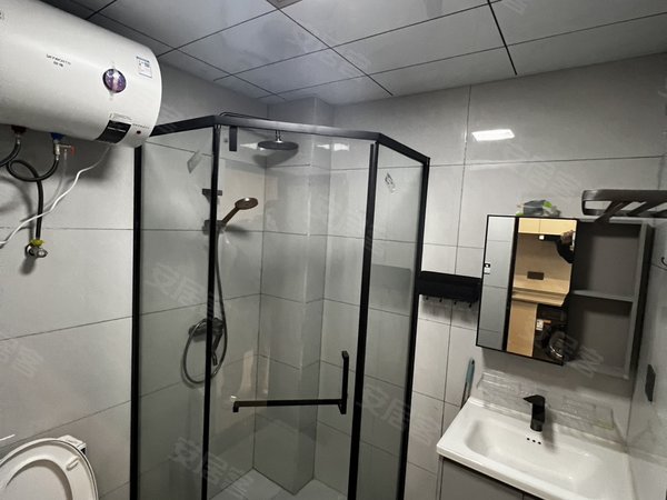 金华东阳东阳市中心城南西路333号楼城南西路，杨家菜市场旁边，一室一厅出租房源真实图片