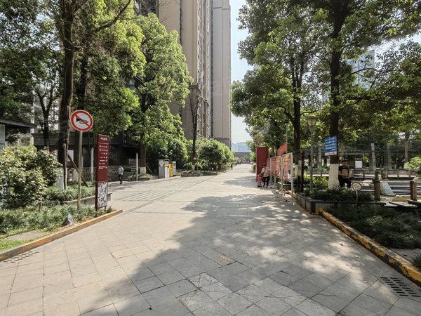 重庆渝北回兴空港环山国际新上 环山国际 精装两室 钥匙在手 随时看房