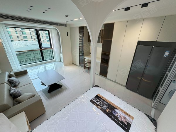 杭州萧山北干太古广场近5号线金鸡路站,无中介,可短租月付 周围多套可