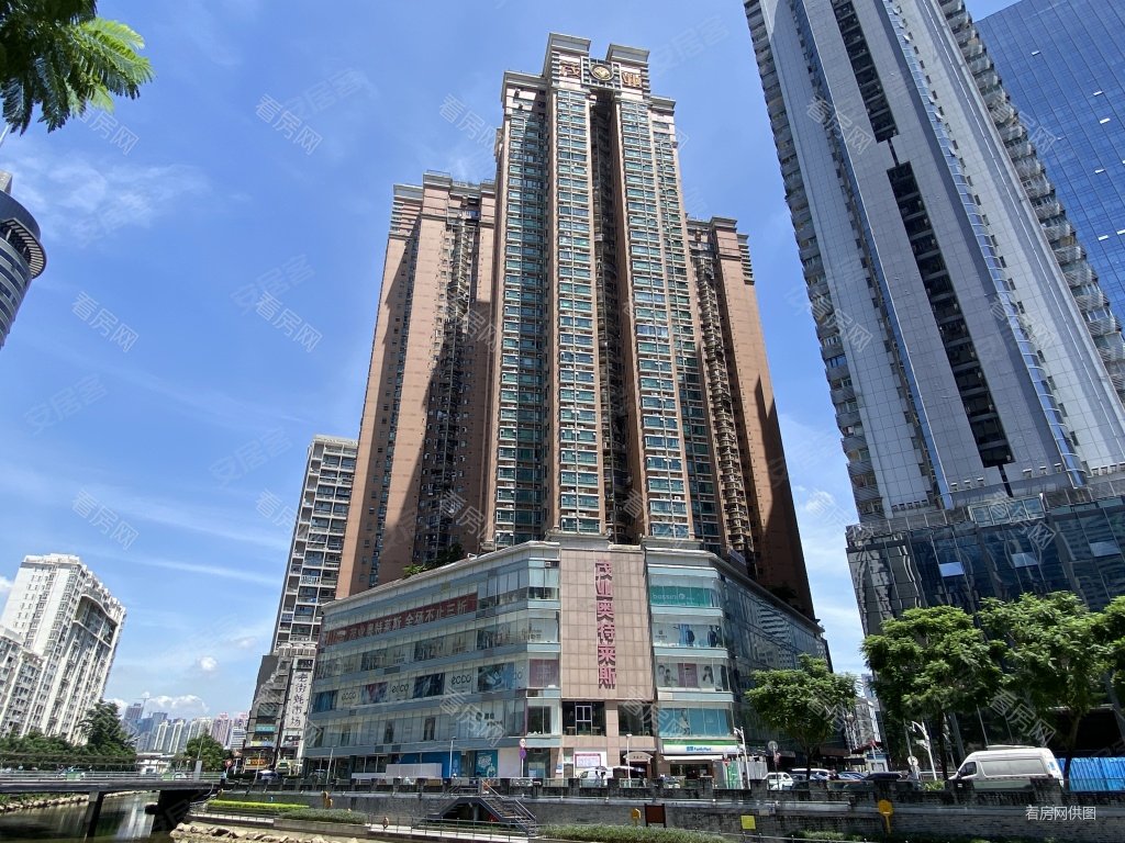 和平广场2室2厅1卫62㎡南200万