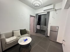 深圳宝安翻身路安选好房 5号线 洪福雅苑 阳光充足 南北通透 25平出租房源真实图片