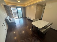 武汉汉南汉南城区太白湖畔B 精装修，配套齐全，一线采光 免费停车，看房方便出租房源真实图片