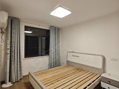 马鞍山雨山华润苏果华润苏果附近步梯三楼，精装两室，家电齐全，拎包入住，诚心出租出租房源真实图片