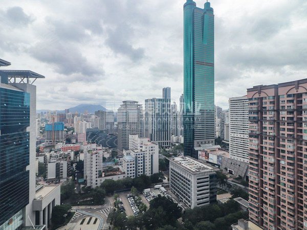 2号线大剧院地铁站 京基一百精装1室 通风采光好出租房源真实图片