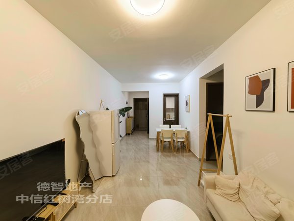 玺悦湾南区,南屏租房,绿景玺悦湾 河景2房2厅 朝南 好房之选 温馨舒适