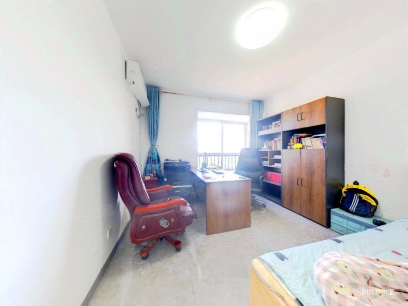 东晋桃源缙福源3室2厅2卫125.7㎡南北163万