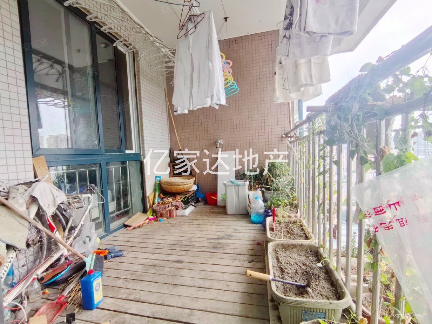 成都房产网>成都二手房>成华二手房>府青路二手房>水映兰庭>